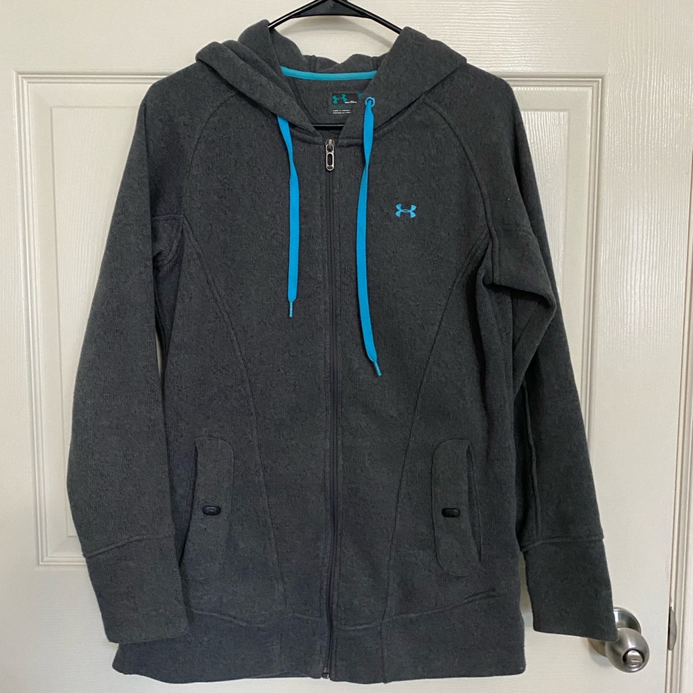 Women’s Under Armour tunic sweatshirt, medium